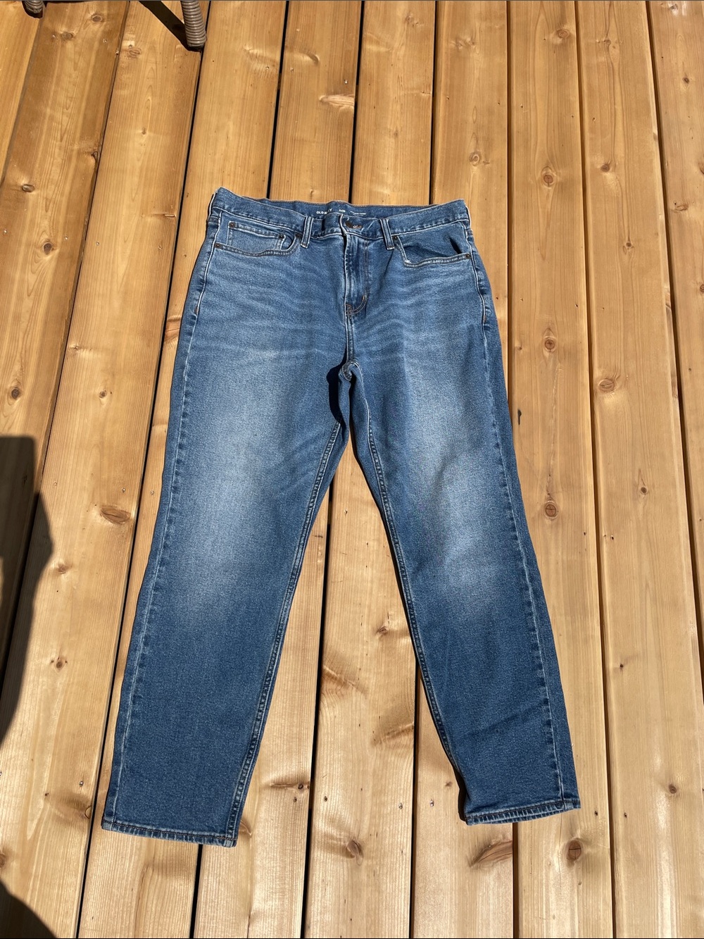Old Navy Men's Relaxed Blue Washed Jeans